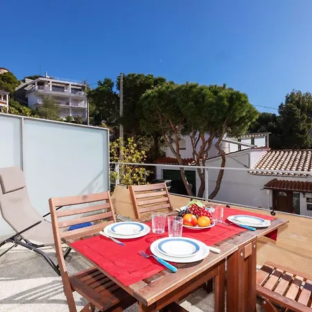 Apartment Grifeu-3 By Interhome